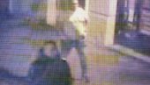 DVE OSOBE UHAPŠENE ZBOPG NASILJA U NOVOM SADU: U togu potraga za još dvoje DVE OSOBE UHAPŠENE ZBOPG NASILJA U NOVOM SADU: U togu potraga za još dvoje