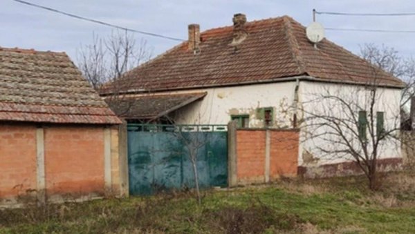 ПРОДАЈЕ СЕ КУЋА ЗА 12.000 ЕВРА: Налази се у близини познате бање, а има и воћњак (ФОТО) ПРОДАЈЕ СЕ КУЋА ЗА 12.000 ЕВРА: Налази се у близини познате бање, а има и воћњак (ФОТО)