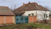 PRODAJE SE KUĆA ZA 12.000 EVRA: Nalazi se u blizini poznate banje, a ima i voćnjak (FOTO)