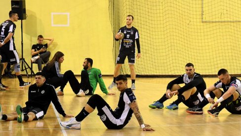 ŠTETA! Rukometašima Partizana malo falili za čudo u Bugarskoj, crno-beli nakon sedmeraca zaustavljeni u četvrtfinalu Evrokupa