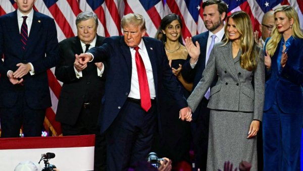 ТРАМП ЋЕ ЧУТИ И НАШУ СТРАНУ: Анализа Новости - Шта најављују кадровска решења новог америчког председника на Балкану ТРАМП ЋЕ ЧУТИ И НАШУ СТРАНУ: Анализа Новости - Шта најављују кадровска решења новог америчког председника на Балкану