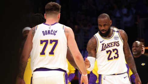 GODINE UČINILE SVOJE: Lebron DŽejms završava karijeru?!