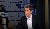 ALEKSANDAR VUČIĆ UVEK DRŽI REČ Brnabić: Kada će izvinjenje tajkunskih medija za obmanu javnosti ALEKSANDAR VUČIĆ UVEK DRŽI REČ Brnabić: Kada će izvinjenje tajkunskih medija za obmanu javnosti
