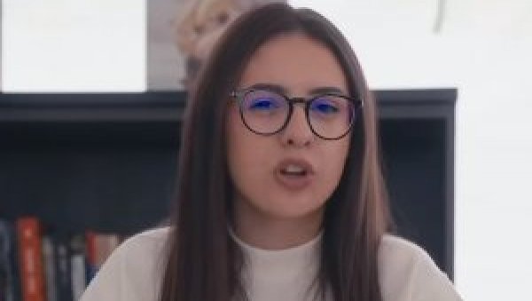 АКО ЈЕ ШКОЛА СВЕ, ЗАШТО ЈЕ ОНДА БЛОКИРАТЕ? Студенти који хоће да уче послали снажну поруку (ВИДЕО) АКО ЈЕ ШКОЛА СВЕ, ЗАШТО ЈЕ ОНДА БЛОКИРАТЕ? Студенти који хоће да уче послали снажну поруку (ВИДЕО)