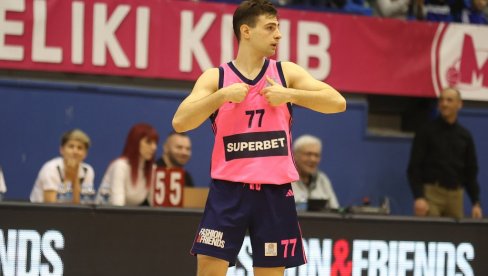 HOĆU DA BUDEM KAO KAMPACO! Megin junak Mihailo Petrović krupnim koracima gazi ka košarkaškim visinama HOĆU DA BUDEM KAO KAMPACO! Megin junak Mihailo Petrović krupnim koracima gazi ka košarkaškim visinama