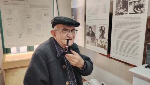 СВЕТ РАЗГОВОРА МИЛОША ЈЕВТИЋА: Изложба о доајену српског новинарства отворена у ваљевском Музеју завичајних писаца СВЕТ РАЗГОВОРА МИЛОША ЈЕВТИЋА: Изложба о доајену српског новинарства отворена у ваљевском Музеју завичајних писаца