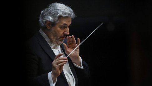 UZVIŠENA MUZIKA BEOGRADSKE FILHARMONIJE: Koncert pod dirigentskim vođstvom Danijela Rajskina na Kolarcu UZVIŠENA MUZIKA BEOGRADSKE FILHARMONIJE: Koncert pod dirigentskim vođstvom Danijela Rajskina na Kolarcu
