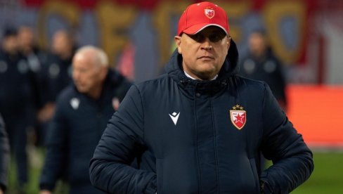 NE MOŽEMO DA SKRPIMO EKIPU: Vladan Milojević nezadovoljan zbog rasporeda! NE MOŽEMO DA SKRPIMO EKIPU: Vladan Milojević nezadovoljan zbog rasporeda!
