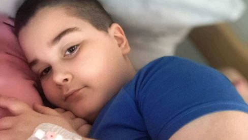 MATIČNIM ĆELIJAMA UBLAŽAVAJU ANDREJEV AUTIZAM: Nastavak humanitarne akcije za pomoć u lečenju dečaka iz Paraćina MATIČNIM ĆELIJAMA UBLAŽAVAJU ANDREJEV AUTIZAM: Nastavak humanitarne akcije za pomoć u lečenju dečaka iz Paraćina