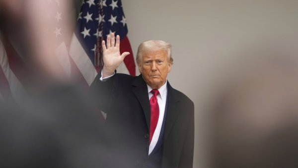 ПУЦЊАВА НА ФЛОРИДИ ЈЕ СРАМОТА Трамп: Нећу предлагати промену закона ПУЦЊАВА НА ФЛОРИДИ ЈЕ СРАМОТА Трамп: Нећу предлагати промену закона