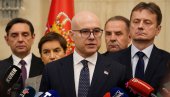 IME MANDATARA U NAREDNIH 24 DO 36 SATI Vučević: Izbor smo sveli na dva imena (VIDEO) IME MANDATARA U NAREDNIH 24 DO 36 SATI Vučević: Izbor smo sveli na dva imena (VIDEO)