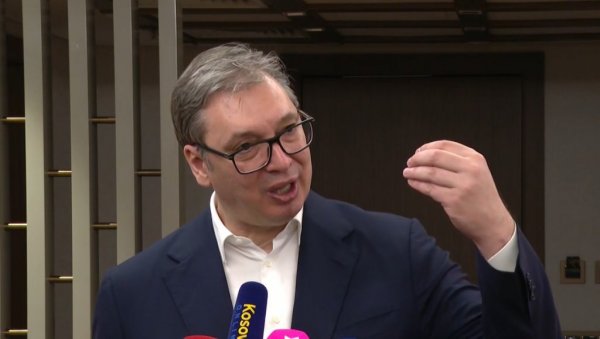 ВУЧИЋ О ЂИЛАСОВИМ НАПАДИМА: Посебно сам срећан када полазећи од себе мисли да су сви други силеџије и насилници ВУЧИЋ О ЂИЛАСОВИМ НАПАДИМА: Посебно сам срећан када полазећи од себе мисли да су сви други силеџије и насилници