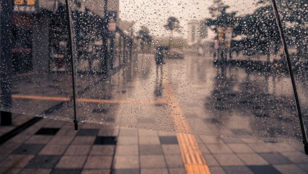 КИША ЋЕ ПАДАТИ СКОРО СВАКИ ДАН Тодоровић: Субота најтоплији дан пред хладније време КИША ЋЕ ПАДАТИ СКОРО СВАКИ ДАН Тодоровић: Субота најтоплији дан пред хладније време
