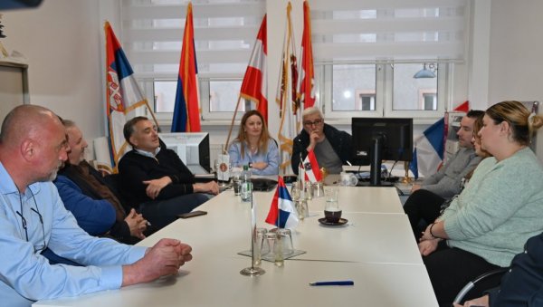 ДЕЛЕГАЦИЈА ОПШТИНЕ СВИЛАЈНАЦ ПОСЕТИЛА БЕЧ: успостављање привредно-економске сарадње ДЕЛЕГАЦИЈА ОПШТИНЕ СВИЛАЈНАЦ ПОСЕТИЛА БЕЧ: успостављање привредно-економске сарадње