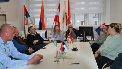 DELEGACIJA OPŠTINE SVILAJNAC POSETILA BEČ: uspostavljanje privredno-ekonomske saradnje DELEGACIJA OPŠTINE SVILAJNAC POSETILA BEČ: uspostavljanje privredno-ekonomske saradnje