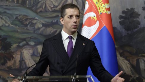 SRBIJA NEĆE DOZVOLITI DA BUDE UVUČENA U SPIRALU PROVOKACIJA Đurić: Pozivamo međunarodne partnere da jasno osude ovakvu retoriku