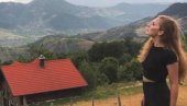 Pevala je na ulici, a sad ima kuću na Zlatiboru (FOTO)