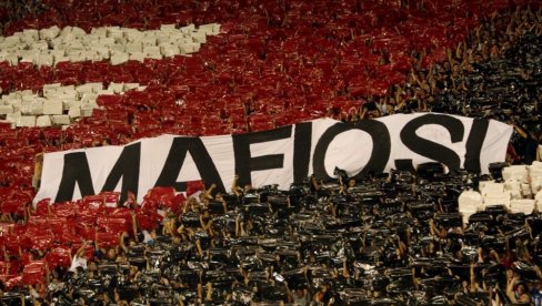 SUD U LOZANI PRESUDIO! Delije, smete da koristite UEFA - mafija, da pišete i pevate to, Crvena zvezda više nikad neće biti kažnjena! SUD U LOZANI PRESUDIO! Delije, smete da koristite UEFA - mafija, da pišete i pevate to, Crvena zvezda više nikad neće biti kažnjena!