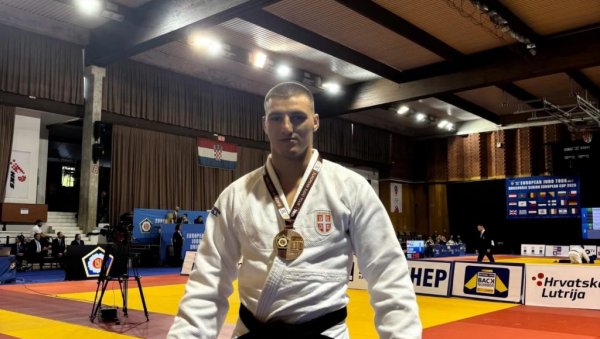 БРОНЗА ЗА ЏУДИСТУ ИЗ ЗРЕЊАНИНА: Милан Булаја заблистао на Европском купу БРОНЗА ЗА ЏУДИСТУ ИЗ ЗРЕЊАНИНА: Милан Булаја заблистао на Европском купу