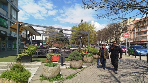 РОК ЗА ПРИЈАВУ ЈОШ САМО ДВА ДАНА: У Параћину за бебе бесплатна ауто-седишта РОК ЗА ПРИЈАВУ ЈОШ САМО ДВА ДАНА: У Параћину за бебе бесплатна ауто-седишта