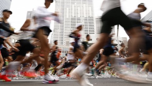 PREMINUO USRED TRKE: Umro polumaratonac, stalo mu srce 500 metara pre cilja PREMINUO USRED TRKE: Umro polumaratonac, stalo mu srce 500 metara pre cilja