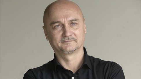 KOSOVSKA EPIKA PRED SAVREMENOM PUBLIKOM: Predrag Radonjić, direktor pozorišta u Gračanici, o premijerama, gostovanjima i planovima KOSOVSKA EPIKA PRED SAVREMENOM PUBLIKOM: Predrag Radonjić, direktor pozorišta u Gračanici, o premijerama, gostovanjima i planovima