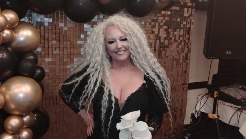 NIJE BAŠ NAJGORA: Silvija Jung prestavila muzičko iznenađenje na koji niko nije imun (VIDEO/FOTO) NIJE BAŠ NAJGORA: Silvija Jung prestavila muzičko iznenađenje na koji niko nije imun (VIDEO/FOTO)