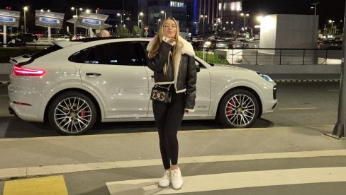 IDE U DUBAI: Tea Tairović poletela u Emirate da prvi put održi veliki koncert (FOTO/VIDEO)