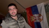 КАКО ПРОТИЧЕ НОЋ У ПИОНИРСКОМ ПАРКУ: Студенти се припремају за одлазак у кревет (ВИДЕО)