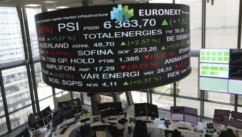 BITKOIN PAO ISPOD 70.000 EVRA: Slične gubitke beleže i druge glavne kriptovalute BITKOIN PAO ISPOD 70.000 EVRA: Slične gubitke beleže i druge glavne kriptovalute