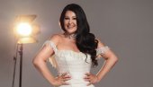 SVETSKI MEDIJI BRUJE O DRAGANI MIRKOVIĆ: Folk diva rame uz rame sa planetarim zvezdama (FOTO)