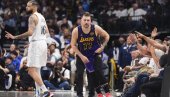 CEO SVET JE OVO SA NESTRPLJENJEM ČEKAO! Luka Dončić se vratio u Dalas i to kako (VIDEO) CEO SVET JE OVO SA NESTRPLJENJEM ČEKAO! Luka Dončić se vratio u Dalas i to kako (VIDEO)