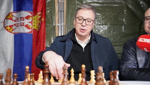 VUČIĆ NA PITANJE NOVOSTI O ŠAHU: Mi smo voleli da igramo šah, kod nas je to bilo popularno VUČIĆ NA PITANJE NOVOSTI O ŠAHU: Mi smo voleli da igramo šah, kod nas je to bilo popularno