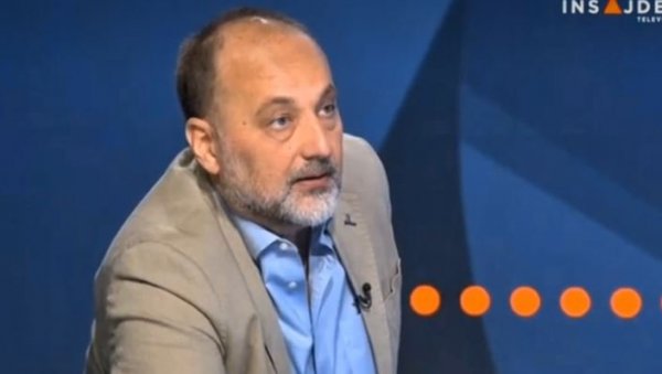 НОВИ ПЛАН ОПОЗИЦИЈЕ ДА НАМЕТНУ ЂИЛАСОВУ ВЛАДУ Јанковић признао: Кладим се да ће доћи до насилне смене власти (ВИДЕО) НОВИ ПЛАН ОПОЗИЦИЈЕ ДА НАМЕТНУ ЂИЛАСОВУ ВЛАДУ Јанковић признао: Кладим се да ће доћи до насилне смене власти (ВИДЕО)