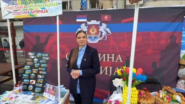 КРЕНУЛИ СМО ЈУТРОС ЛЕПО РАСПОЛОЖЕНИ И Ћуприја се представља на свенародном скупу у Београду (ВИДЕО)