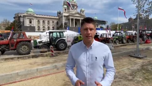 STUDENT MILOŠ PAVLOVIĆ POZIVA LJUDE NA SVENARODNI SKUP: Verujemo da će ovaj pokret da pruži jednu novu nadu (VIDEO) STUDENT MILOŠ PAVLOVIĆ POZIVA LJUDE NA SVENARODNI SKUP: Verujemo da će ovaj pokret da pruži jednu novu nadu (VIDEO)