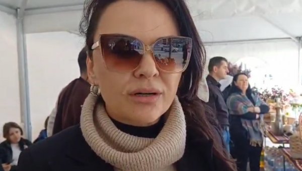 ЛЕПОТЕ ЈУЖНЕ СРПСКЕ ПОКРАЈИНЕ: Штанд Канцеларије за Косово и Метохију на свенародном скупу Не дамо Србију (ВИДЕО) ЛЕПОТЕ ЈУЖНЕ СРПСКЕ ПОКРАЈИНЕ: Штанд Канцеларије за Косово и Метохију на свенародном скупу Не дамо Србију (ВИДЕО)