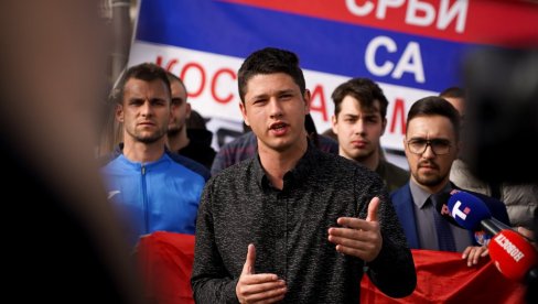OJ MILOŠE, MILOŠE, GDE STUDENTI ODOŠE? Pročitajte pesmu koja je posvećena Milošu Pavloviću (FOTO) OJ MILOŠE, MILOŠE, GDE STUDENTI ODOŠE? Pročitajte pesmu koja je posvećena Milošu Pavloviću (FOTO)