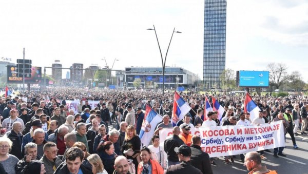 СВЕ ЗА СРБИЈУ, СРБИЈУ НИ ЗА ШТА! Више од 9.000 Срба са Косова И Метохије стиже на свенародни сабор “Не дамо Србију” (ВИДЕО)