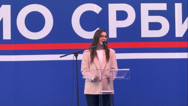 МЕДИЦИНСКИ ФАКУЛТЕТ У НИШУ ПОЧИЊЕ СА РАДОМ У УТОРАК: Студенткиња Марија Станковић поделила лепе вести на свенародном скупу МЕДИЦИНСКИ ФАКУЛТЕТ У НИШУ ПОЧИЊЕ СА РАДОМ У УТОРАК: Студенткиња Марија Станковић поделила лепе вести на свенародном скупу