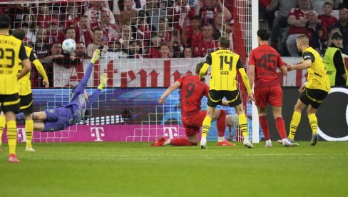 KAKAV KLASIKER: Bajern i Dortmund odigrali odličan meč u Bundesligi KAKAV KLASIKER: Bajern i Dortmund odigrali odličan meč u Bundesligi