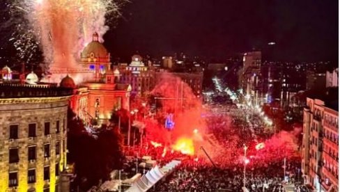 KAKO JE SINOĆ ZASIJAO BEOGRAD: Održan centralni skup svenarodnog sabora - Predsednik poslao moćne poruke (FOTO/VIDEO) KAKO JE SINOĆ ZASIJAO BEOGRAD: Održan centralni skup svenarodnog sabora - Predsednik poslao moćne poruke (FOTO/VIDEO)