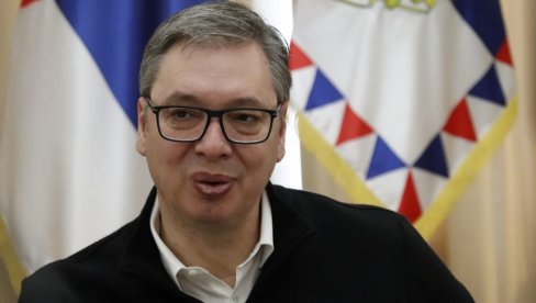 VUČIĆ NA BLIC TV: Predsednik u emisiji Jutro (FOTO)