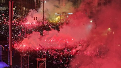 VELIČANSTVENE SLIKE SA SVENARODNOG SABORA OTIŠLE U SVET: Beograd 12. aprila bio primer jedinstva i ljubavi prema otadžbini (FOTO) VELIČANSTVENE SLIKE SA SVENARODNOG SABORA OTIŠLE U SVET: Beograd 12. aprila bio primer jedinstva i ljubavi prema otadžbini (FOTO)