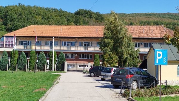 ХУМАНИТАРНА АКЦИЈА 28. ЈУНА ИЗ ПАРАЋИНА: Помоћ манастиру и штићеницама ХУМАНИТАРНА АКЦИЈА 28. ЈУНА ИЗ ПАРАЋИНА: Помоћ манастиру и штићеницама