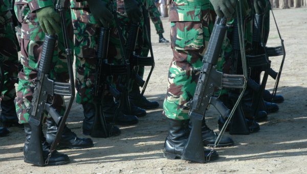 ИНДОНЕЗИЈА НЕГИРА НАВОДЕ О РУСКИМ ВОЈНИМ АВИОНИМА НА СВОЈОЈ ТЕРИТОРИЈИ: Амбасада у Џакарти није коментарисала ИНДОНЕЗИЈА НЕГИРА НАВОДЕ О РУСКИМ ВОЈНИМ АВИОНИМА НА СВОЈОЈ ТЕРИТОРИЈИ: Амбасада у Џакарти није коментарисала