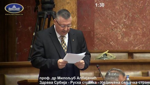 PRELETAČ MILOLJUB ALBIJANIĆ DIVLJAO U SVOM AUTOMOBILU NA PUTU U BLIZINI VALJEVA: Prekršio zakon i ugrozio bezbednost učesnika u saobraćaju PRELETAČ MILOLJUB ALBIJANIĆ DIVLJAO U SVOM AUTOMOBILU NA PUTU U BLIZINI VALJEVA: Prekršio zakon i ugrozio bezbednost učesnika u saobraćaju