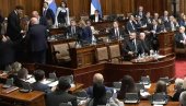 IZNELI GA IZ SKUPŠTINSKE SALE: Dejanu Vuku Stankoviću pozlilo na sednici Skupštine