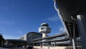 PAO NA AERODROMU SA APARATIMA ZA ELEKTROSTIMULACIJU ORGANIZMA: Vrednost zaplenjene robe pola miliona