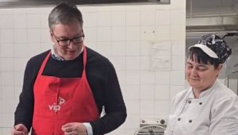 DIVIM SE HRABROSTI KOJU POKAZUJU STUDENTI KOJI ŽELE DA UČE Vučić: Zato, za njih bojim jaja i nosim u Ćacilend (VIDEO) DIVIM SE HRABROSTI KOJU POKAZUJU STUDENTI KOJI ŽELE DA UČE Vučić: Zato, za njih bojim jaja i nosim u Ćacilend (VIDEO)